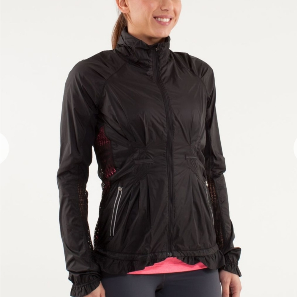 Y2K LULULEMON Run Wild Jacket BlackSz 6